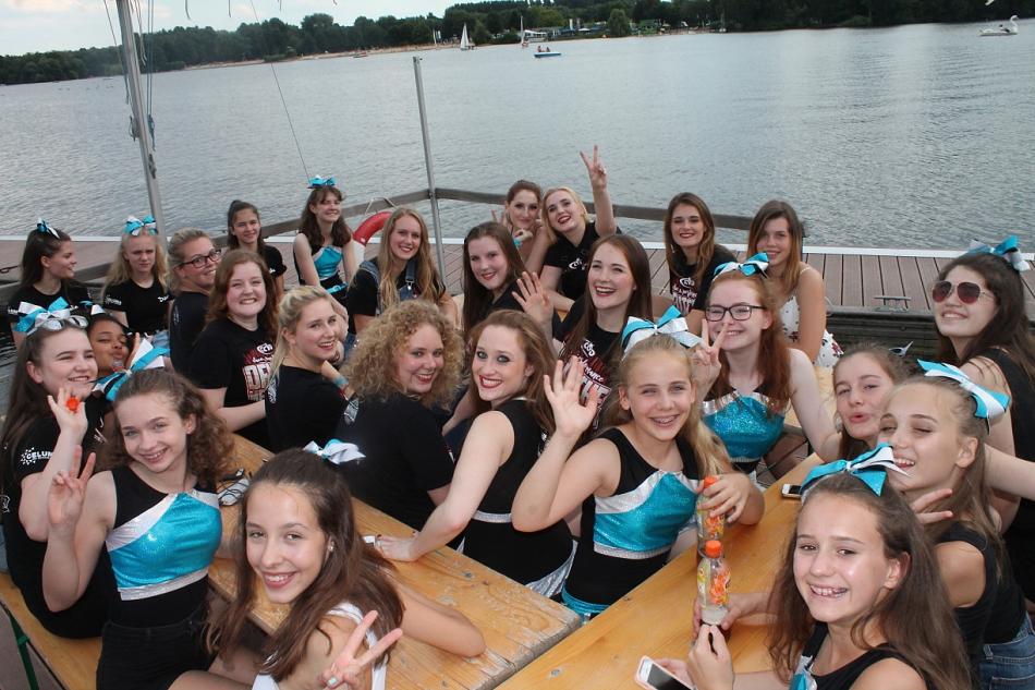 2017   cheerleading   sponsor party unterbacher see   foto 1
